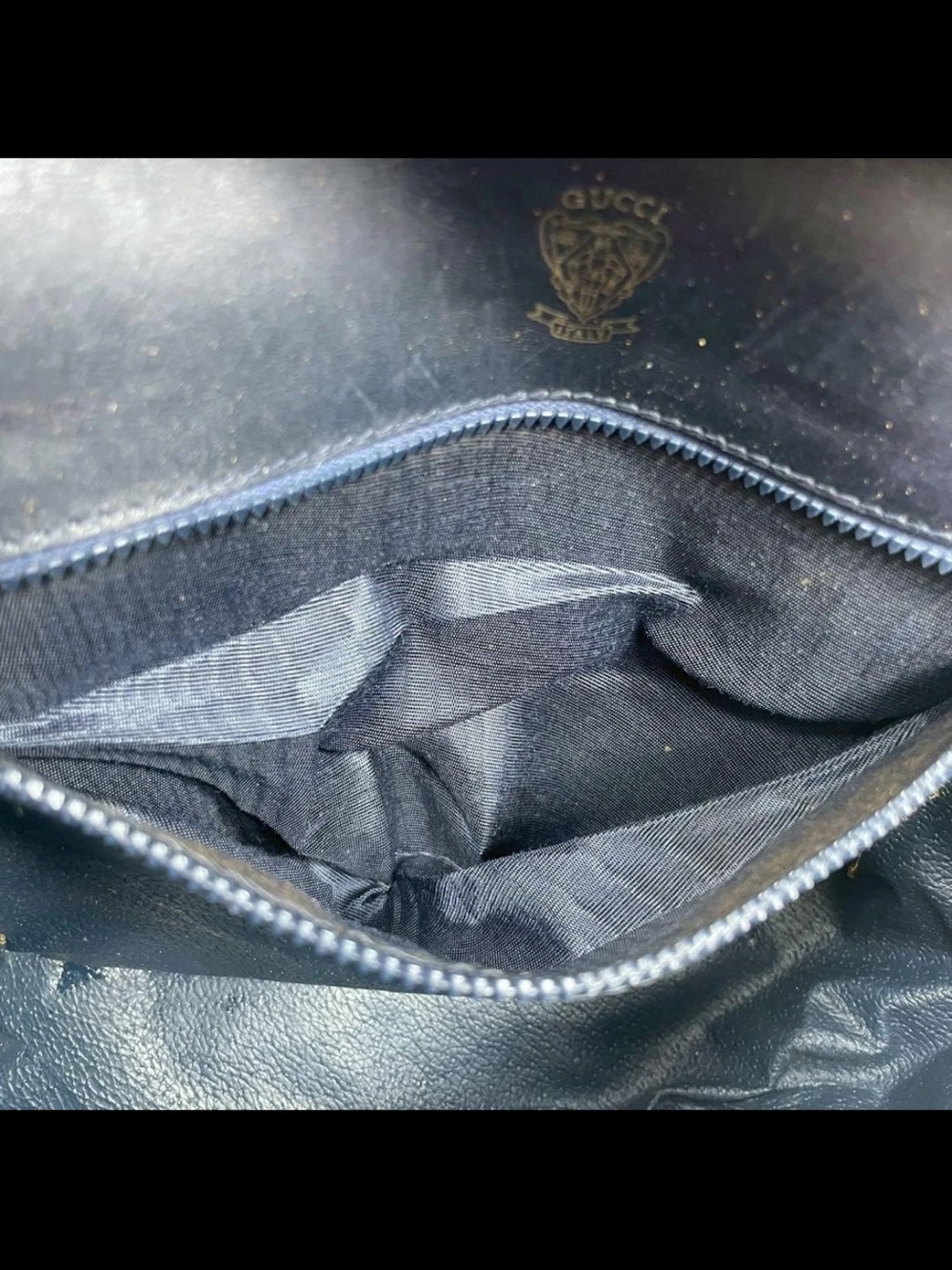 Gucci Beige GG Supreme Canvas Shoulder Bag with Navy Trim - Picture 6 of 11
